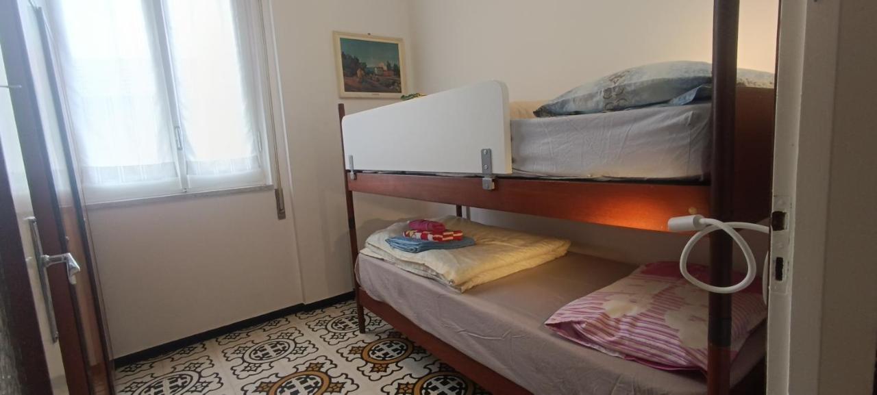 Casa Di Claude Con Posto Auto Lejlighed Finale Ligure Eksteriør billede